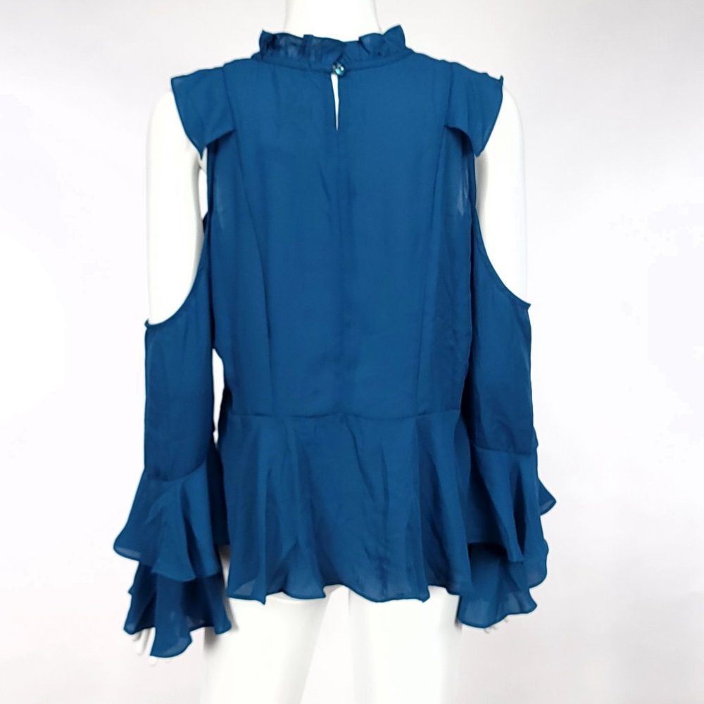 Romeo + Juliet Couture Cold‎ Shoulder Blouse Womens Ink Blue Ruffle Peplum M - Picture 3 of 9